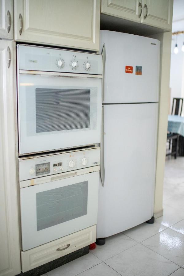 Spacious By The Orient Hotel - 4 Bdr Apartment Jerusalem Ngoại thất bức ảnh